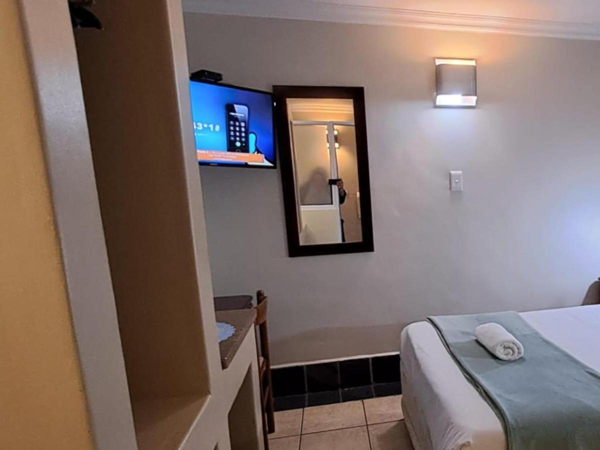 Green Door Guest House Mossel Bay Cameră foto